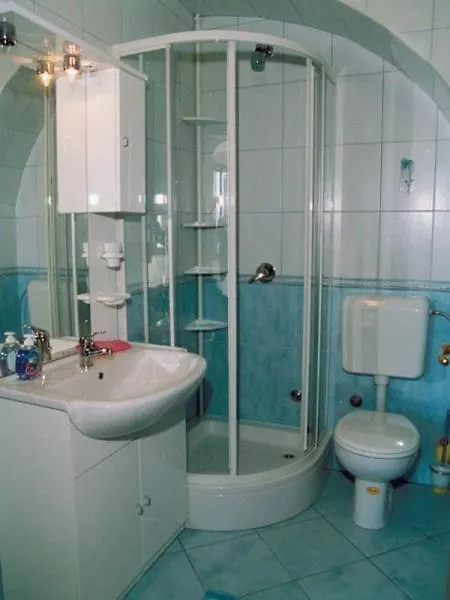 Apartment In Ika With Sea View, Terrace, Air Conditioning, Wifi